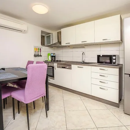 Holiday home House Neda *