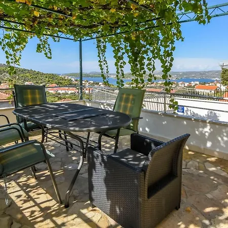 Holiday home House Neda